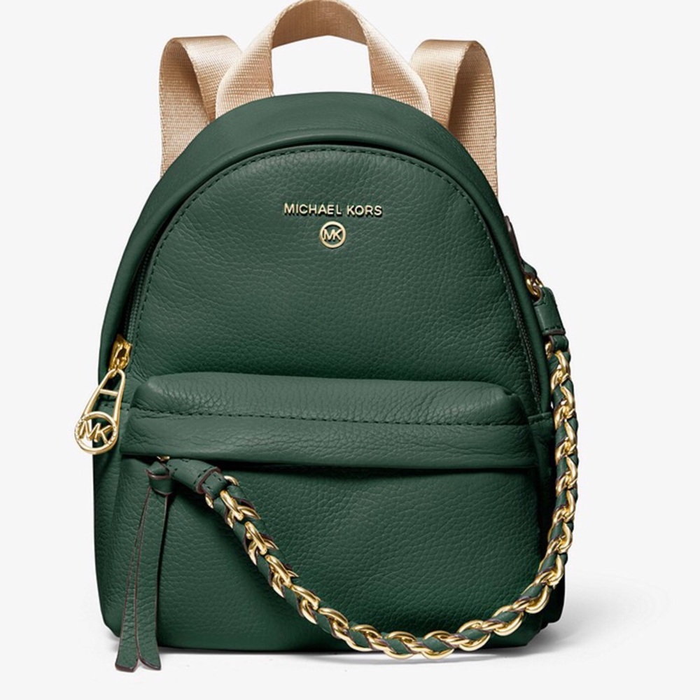 BiG SALE MOTHER’S Day ‼️Convertible backpacks Brand New ‼️perfect for travel ✈️